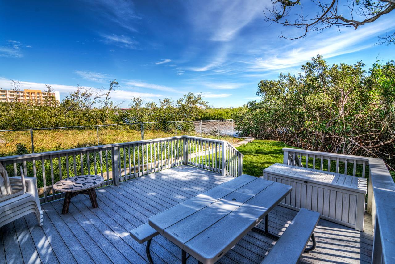 Seaside Cottage B Clearwater Beach Exterior photo